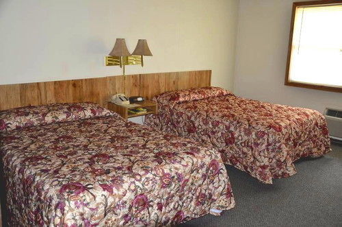 Motel 95 & Campground Hixton Eksteriør billede